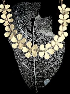 1960's Enameled & Rhinestone Daisy Flower Necklace on Brass Chain